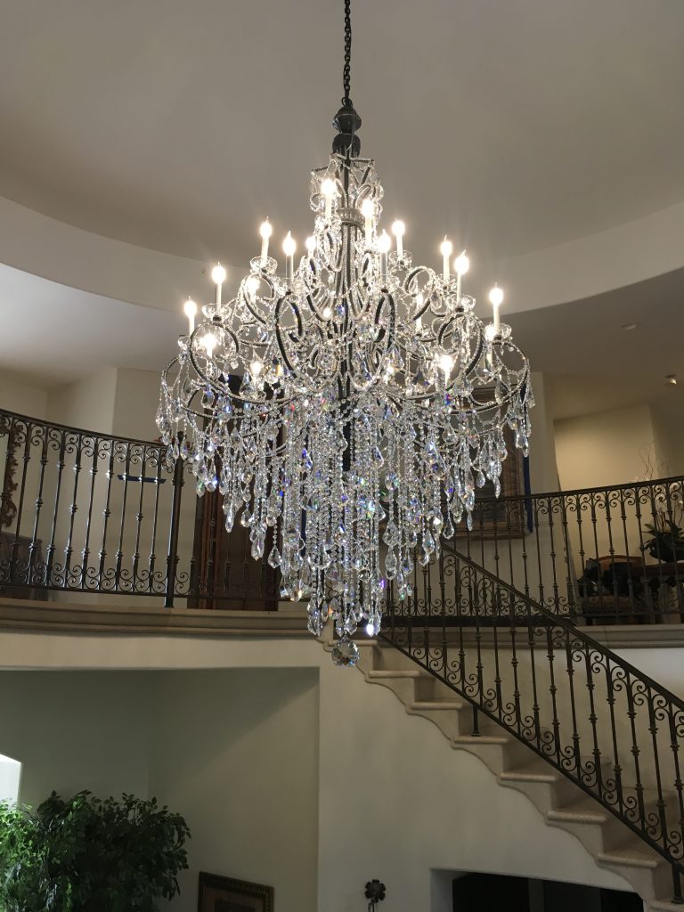 Chandelier 05